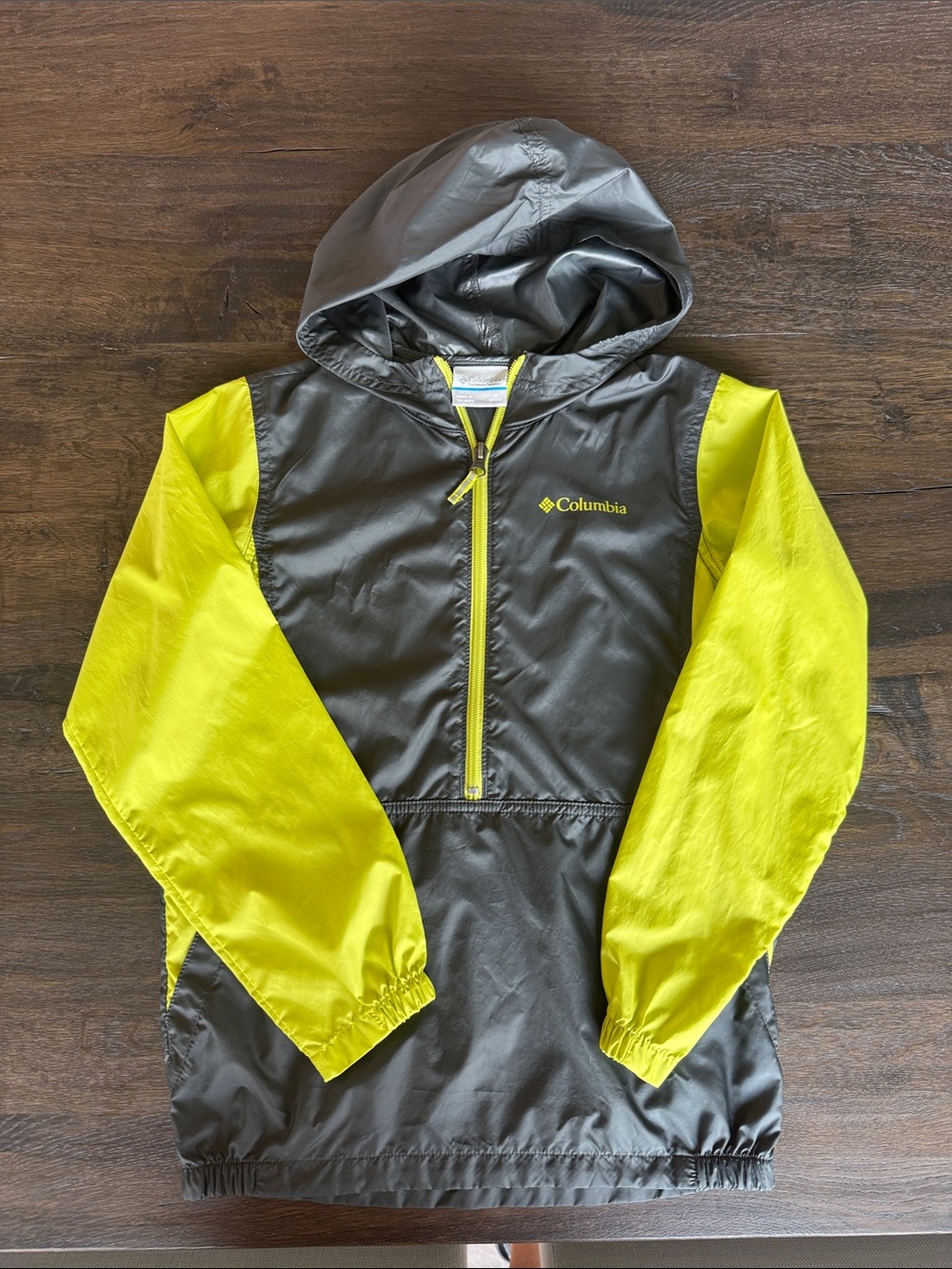 Columbia Hooded Pullover Jacket in Gray & Neon Yellow